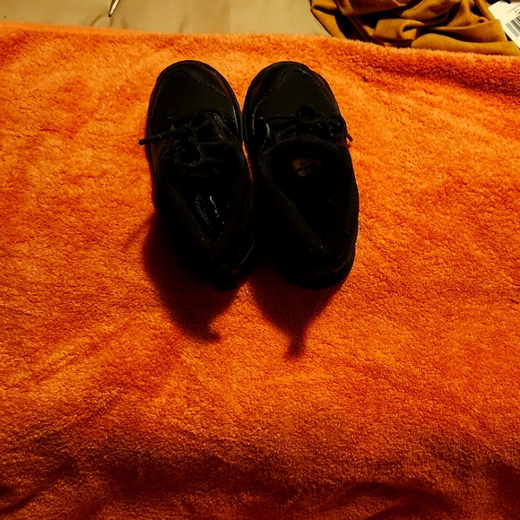 Nike Other - A Pair of Little Kids Nike Sneakers Size 8C